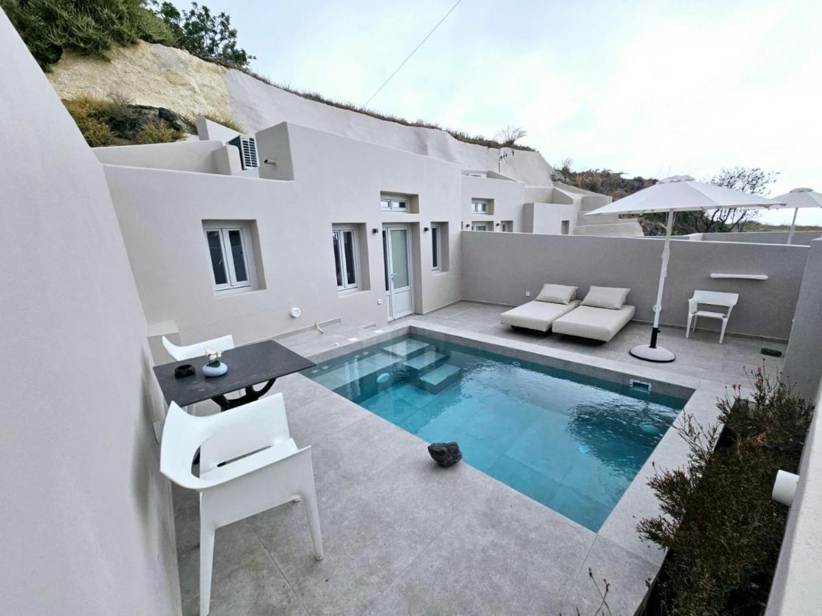 Petroma Cave Suites Vourvoúlos Exteriör bild